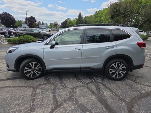 Used 2023 Subaru Forester Limited AWD/4WD image 8