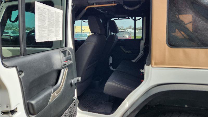 Used 2018 Jeep Wrangler Unlimited Sport AWD/4WD image 10