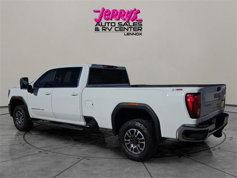 Used 2024 GMC Sierra 3500 SLE image 12