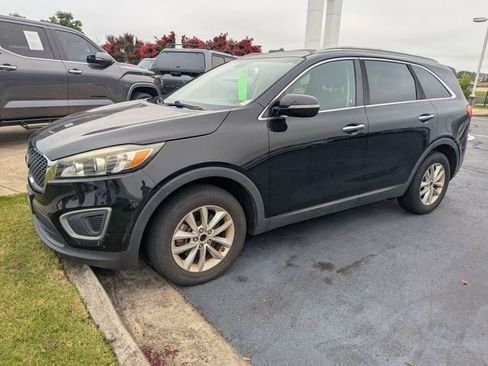 Used 2016 Kia Sorento FWD image 5