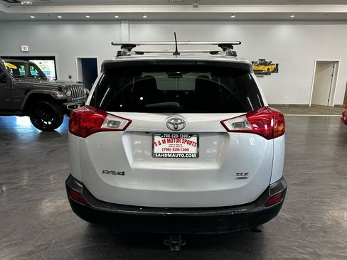 Used 2014 Toyota RAV4 XLE AWD/4WD image 6