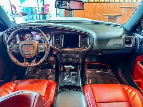 Used 2022 Dodge Charger SRT Hellcat image 11