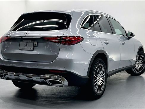 Used 2026 Mercedes-Benz GLC 300 image 7