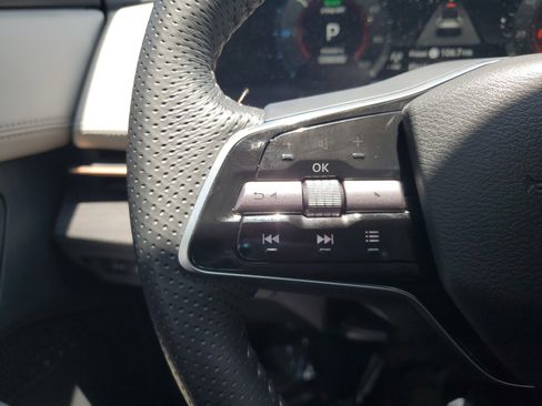 Used 2024 Nissan Ariya ENGAGE image 17