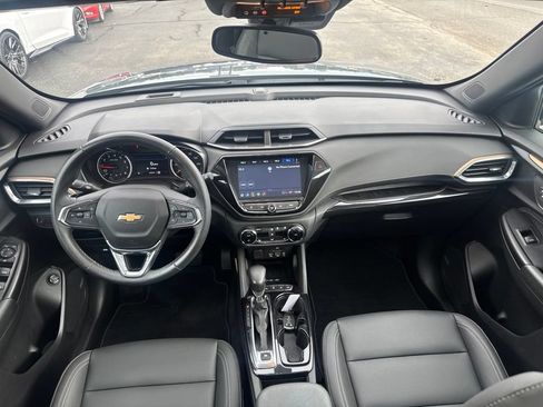 Used 2021 Chevrolet TrailBlazer ACTIV w/ Sun and Liftgate Package AWD/4WD image 24