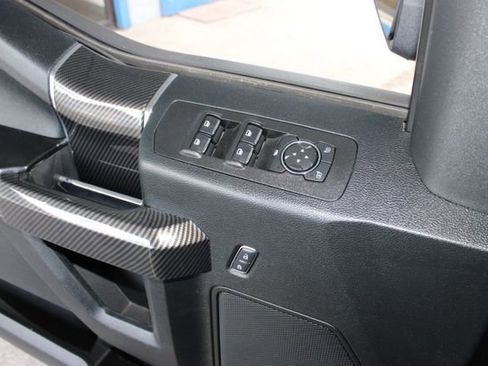 Used 2017 Ford F150 XLT w/ Equipment Group 302A Luxury AWD/4WD image 17