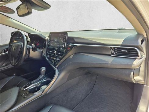 Used 2021 Toyota Camry XSE FWD image 22