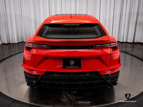Used 2024 Lamborghini Urus S AWD/4WD image 11
