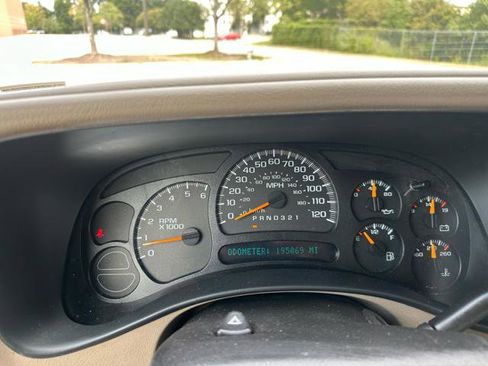 Used 2006 Chevrolet Silverado 1500 LT w/ Light Duty Power Package image 43