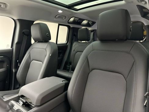 Certified 2026 Land Rover Defender 110 S AWD/4WD image 10