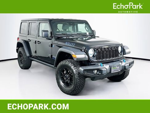 Used 2024 Jeep Wrangler Unlimited AWD/4WD image 1