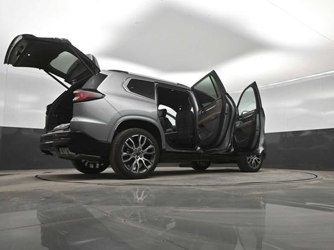 New 2026 GMC Acadia Denali Ultimate image 43