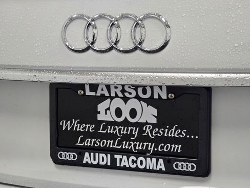 Certified 2025 Audi Q5 2.0T Premium Plus image 32