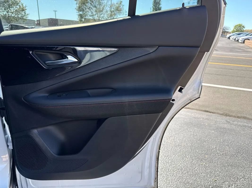 Used 2024 Chevrolet Blazer EV RS AWD/4WD image 33