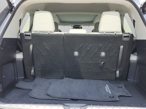 Used 2026 Toyota Grand Highlander AWD Hybrid image 11