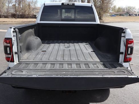 Used 2020 RAM 2500 Laramie w/ Night Edition image 14