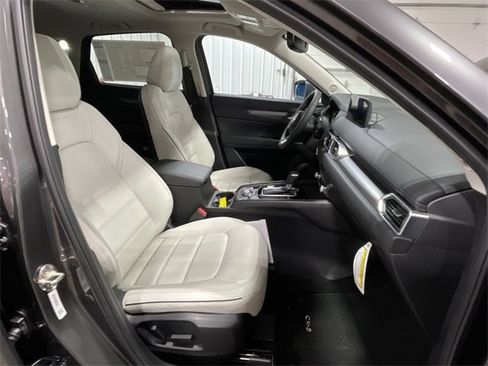 New 2025 MAZDA CX-5 AWD 2.5 S image 29