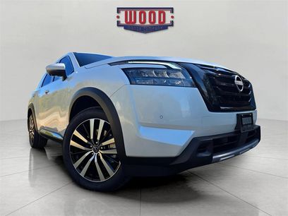 New 2025 Nissan Pathfinder Platinum