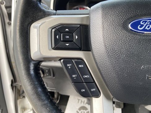 Used 2019 Ford F250 Lariat image 30