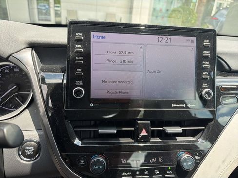 Used 2023 Toyota Camry XLE FWD image 7