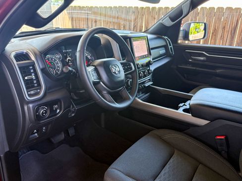 Used 2025 RAM 1500 Big Horn AWD/4WD image 22