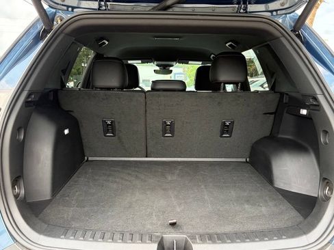 Used 2025 Chevrolet Equinox LT w/ Convenience Package II FWD image 27