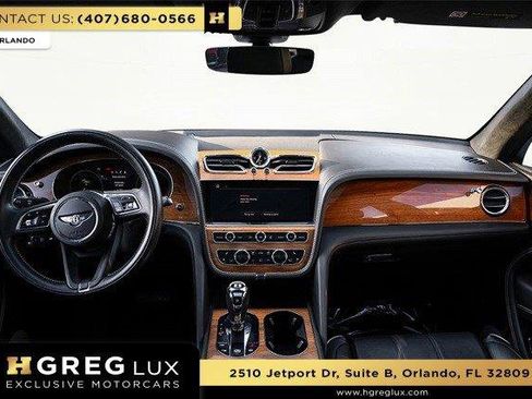 Used 2022 Bentley Bentayga image 43