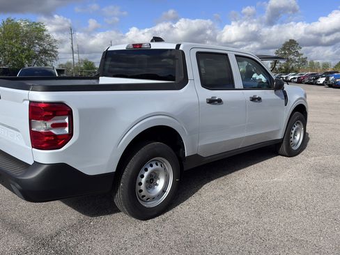 New 2026 Ford Maverick XL image 3