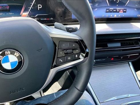 Used 2025 BMW 430i w/ Premium Package RWD image 18