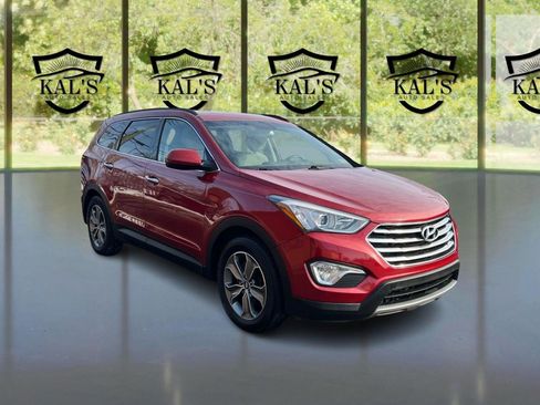 Used 2016 Hyundai Santa Fe SE image 3