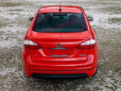 Used 2014 Ford Fiesta SE FWD image 7