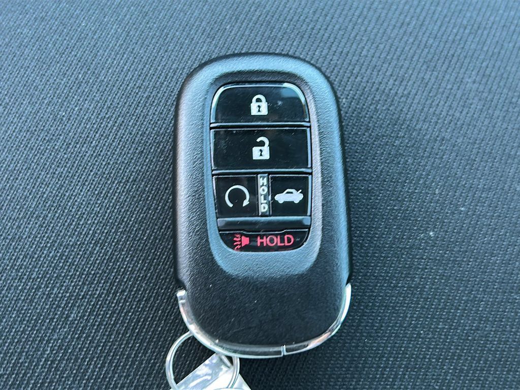 Used 2025 Honda Civic Sport image 24