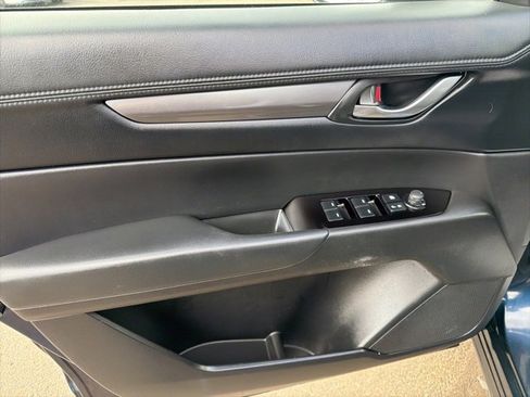 Used 2025 MAZDA CX-5 AWD 2.5 S w/ Select Package image 23