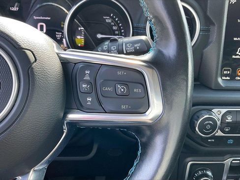 Certified 2022 Jeep Wrangler Unlimited Rubicon 4xe w/ Cold Weather Group image 31