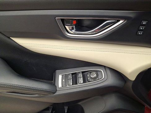 Used 2021 Subaru Ascent Limited w/ Technology Package image 10