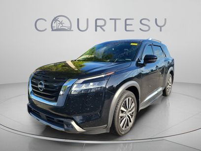 Used 2022 Nissan Pathfinder Platinum w/ Cargo Package