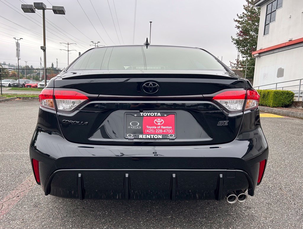 Certified 2026 Toyota Corolla SE w/ SE Package FWD image 6