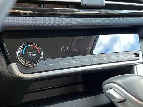 Certified 2023 Kia Seltos S image 24