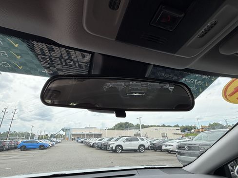 Used 2024 Toyota Camry LE FWD image 23
