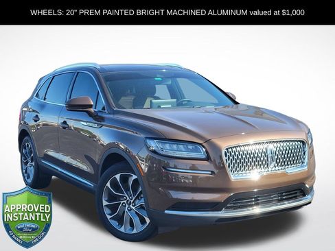 Used 2022 Lincoln Nautilus Reserve w/ Cargo Utility Package FWD image 1