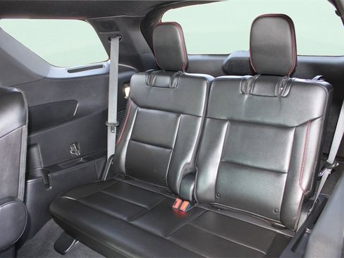 Used 2022 Ford Explorer ST-Line w/ Class IV Trailer Tow Package image 41