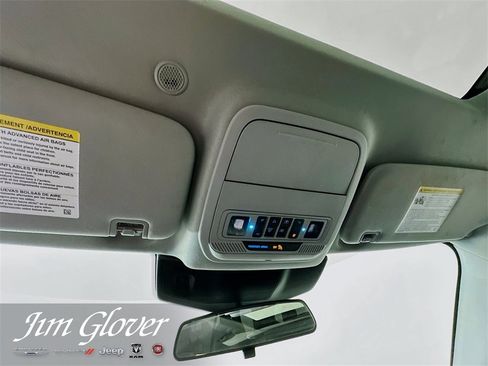 Used 2022 Ford Explorer XLT w/ Equipment Group 202A image 37