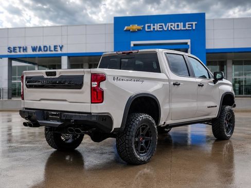 New 2026 Chevrolet Silverado 1500 ZR2 w/ Dark Appearance Package AWD/4WD image 7