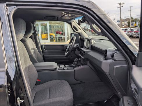 Used 2024 Toyota Land Cruiser image 11