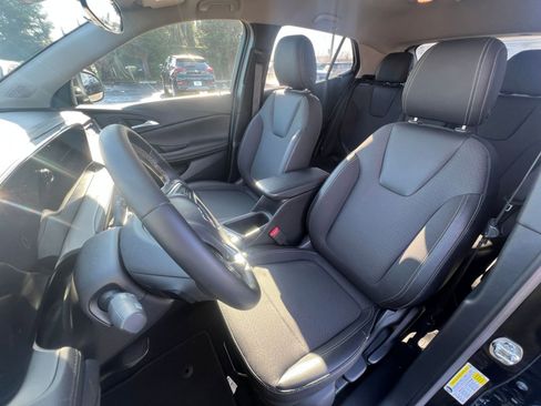 Used 2025 Buick Encore GX Preferred image 36