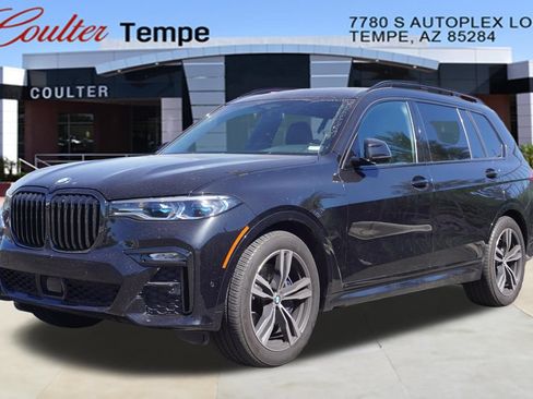 Used 2021 BMW X7 M50i AWD/4WD image 1