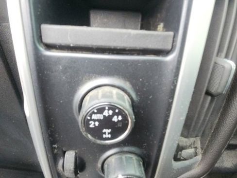 Used 2014 GMC Sierra 1500 SLE image 15