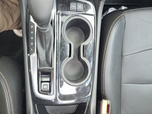 Used 2023 Chevrolet Equinox Premier image 20