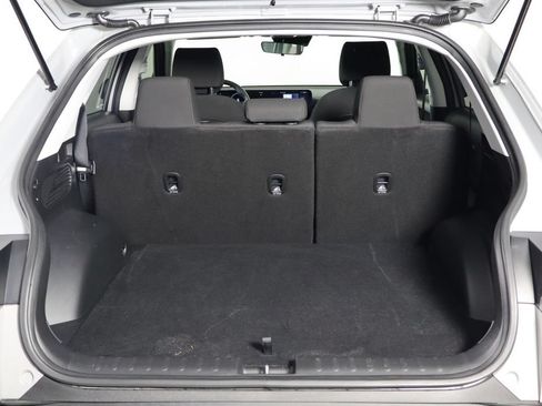 Used 2025 Hyundai Ioniq 5 SE RWD image 17