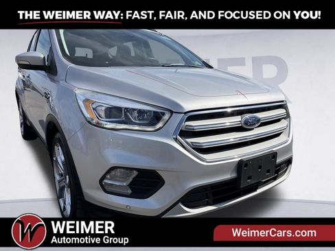 Used 2019 Ford Escape Titanium AWD/4WD image 15